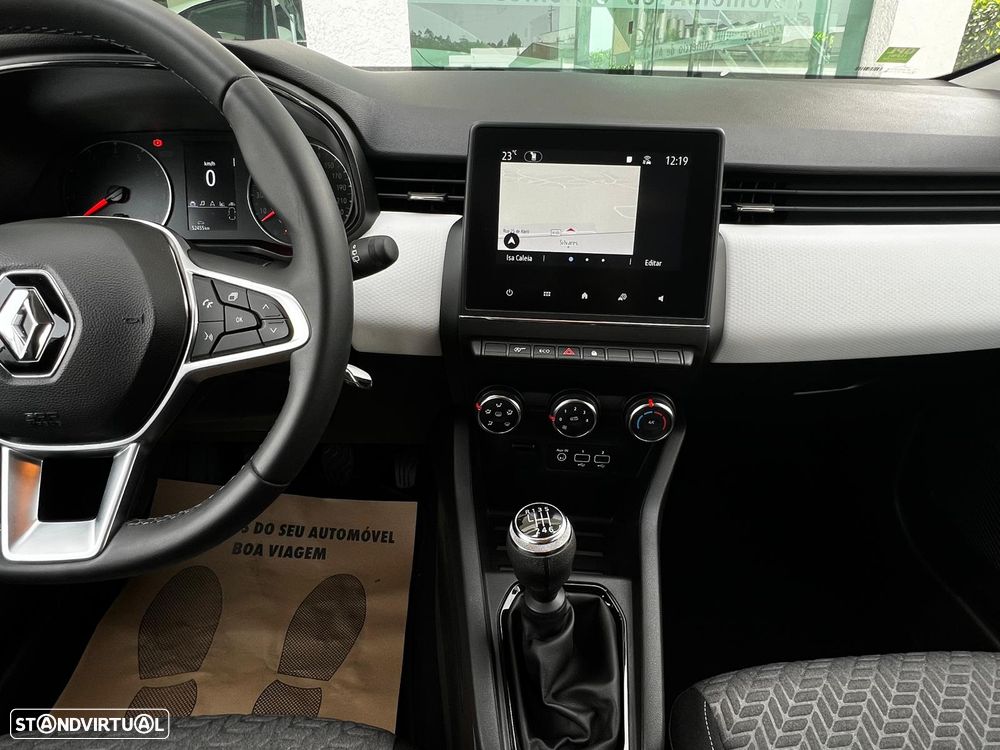 Renault Clio 1.0 TCe Evolution Bi-Fuel - 32