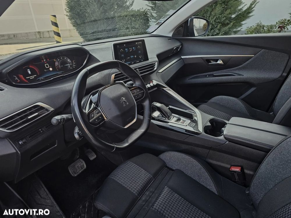 Peugeot 3008 1.2 PureTech 130 EAT8 Allure Pack - 10