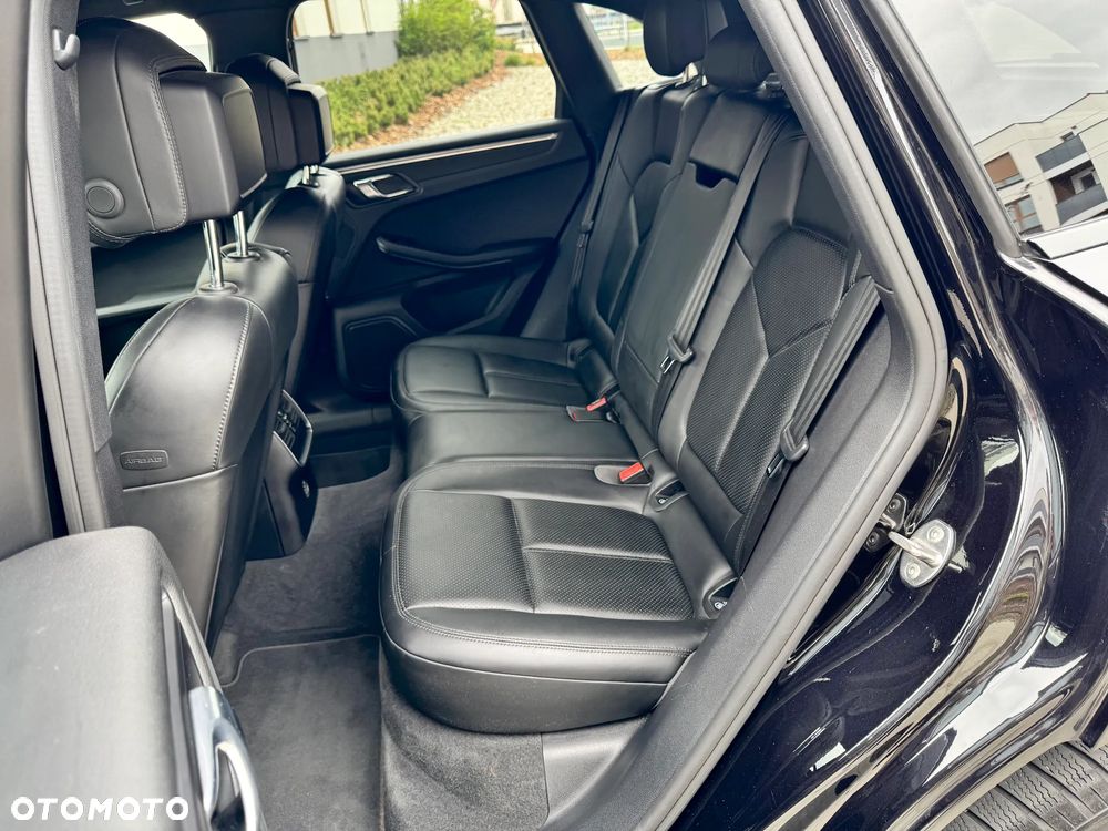 Porsche Macan - 20