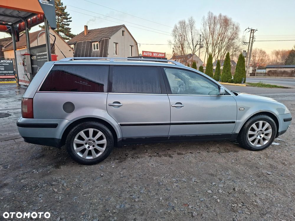 Volkswagen Passat 1.9 TDI Highline Tiptr - 4