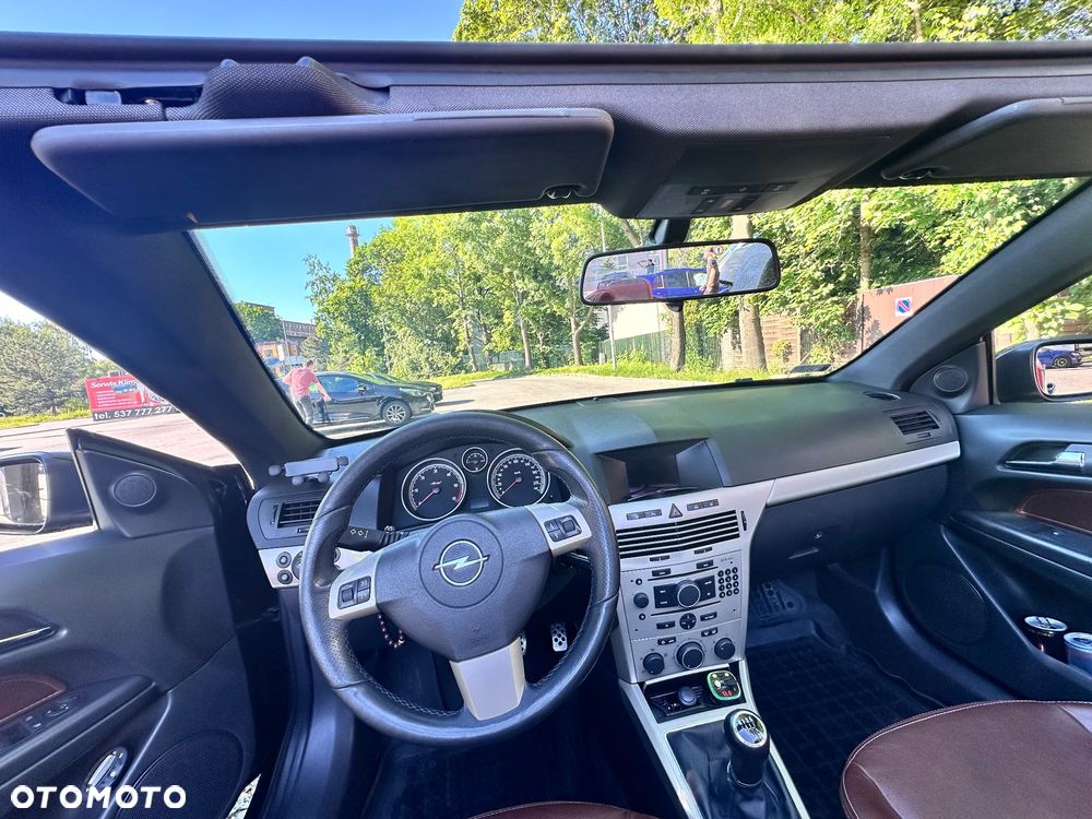 Opel Astra 1.9 CDTI Cosmo - 16