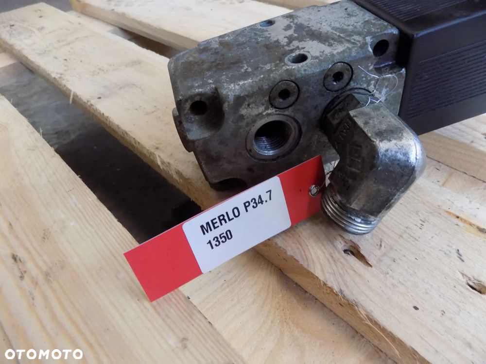 Merlo P 34.7 zawór hydrauliczny rozdzielacz elektrozawór R933007844 cewka - 6