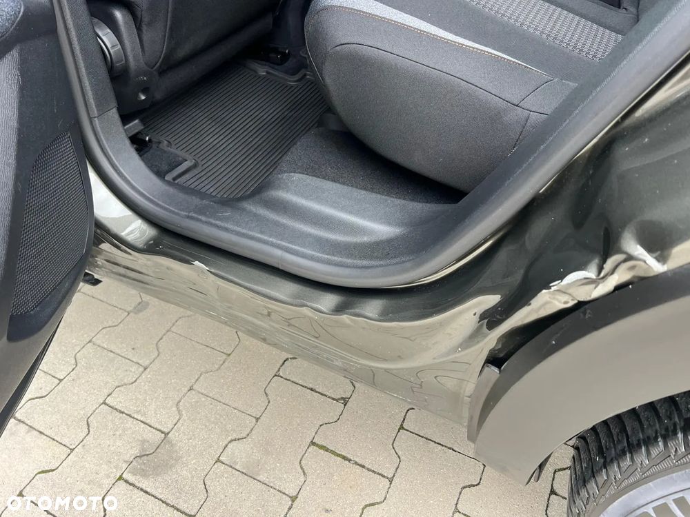 Peugeot 3008 1.5 BlueHDi Active Pack S&S EAT8 - 8