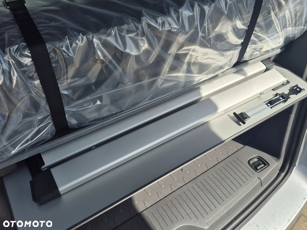 Volkswagen California - 11