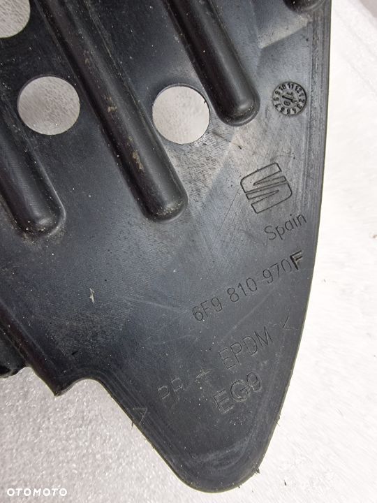 SEAT ARONA 17- PRAWE TYLNE NADKOLE NR 6F9810970F NR AUKCJI N11 - 9