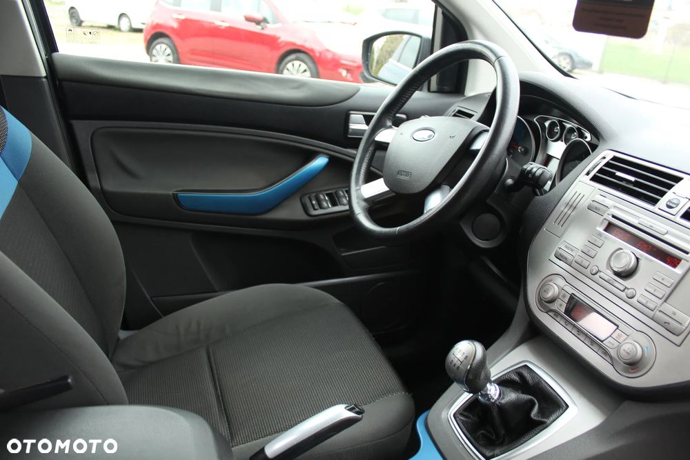 Ford Kuga 2.0 TDCi Trend FWD - 22