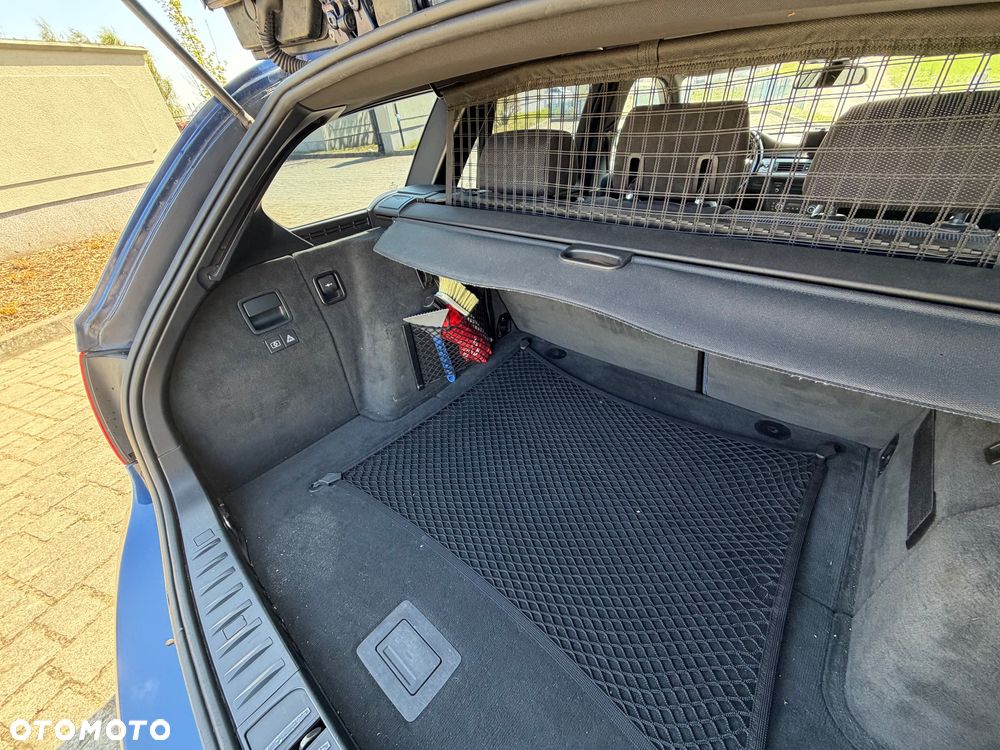 BMW Seria 3 318i Edition Sport - 18