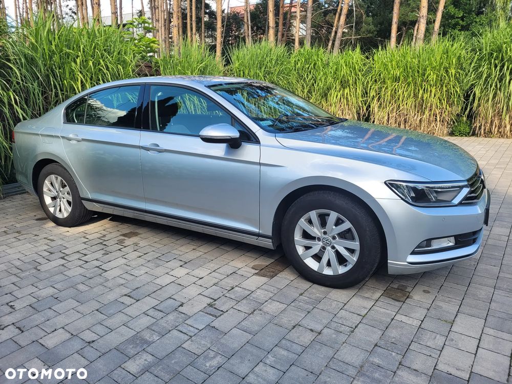 Volkswagen Passat 1.4 TSI BMT Comfortline - 23