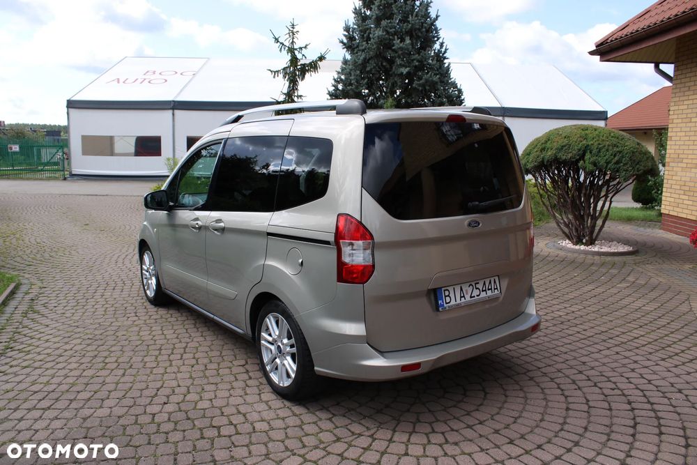 Ford Tourneo Courier 1.5 TDCi Trend - 6