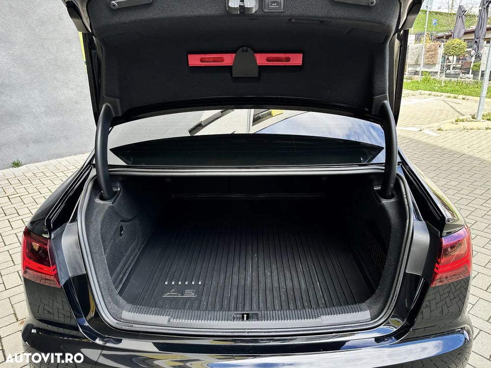 Audi A6 2.0 TDI Ultra S tronic - 23