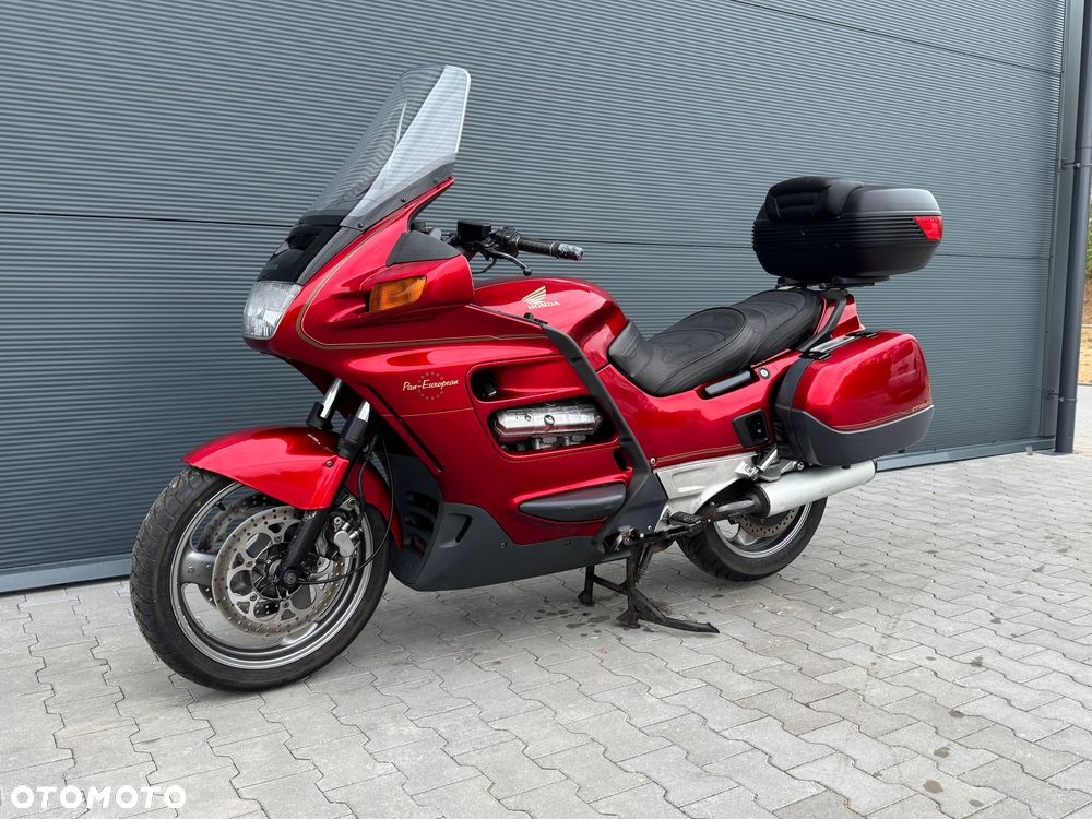 Honda ST - 18