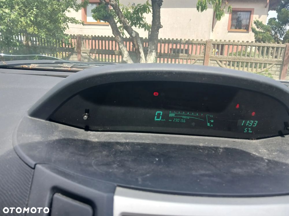 Toyota Yaris 1.0 VVT-i Luna - 5