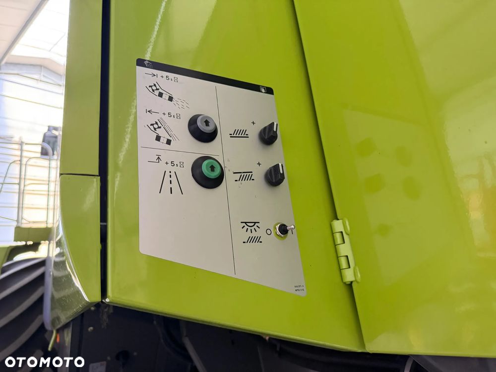 Claas LEXION 770 780 TUCANO  760 - 13