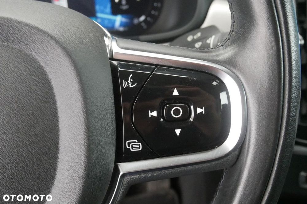 Volvo S90 - 25