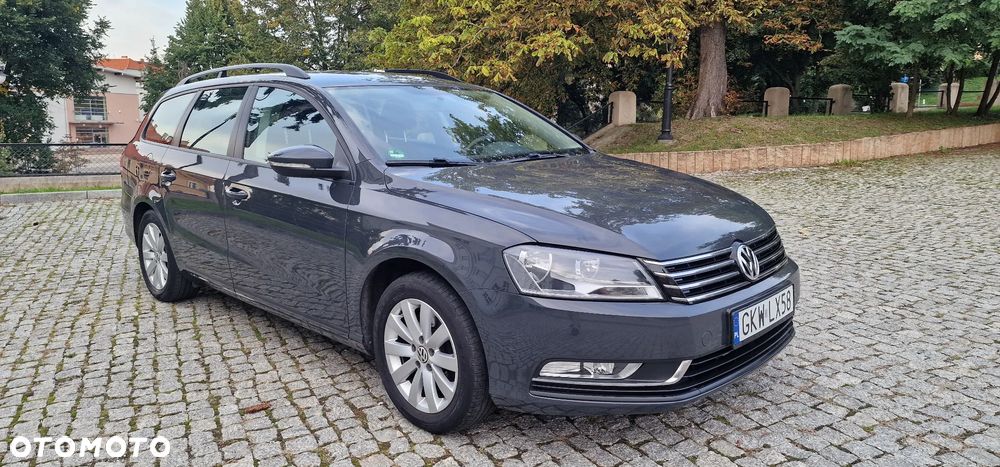 Volkswagen Passat 2.0 TDI 4Motion Comfortline - 29