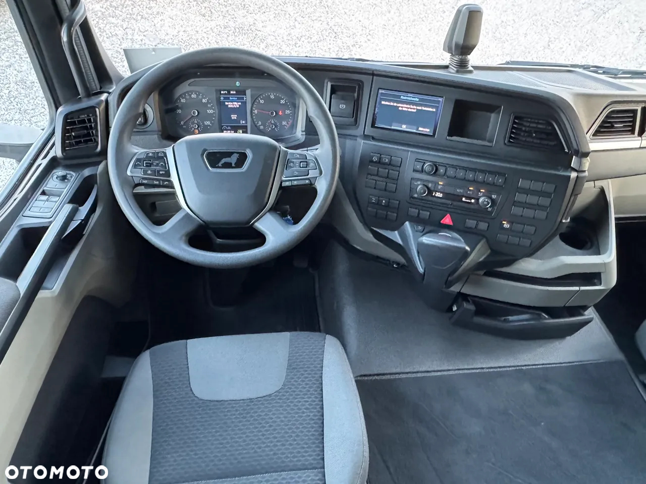 MAN TGM 15.290 / ACC / FULL LED / KLIMA POSTOJOWA / PODNOSZONY DACH / Z NIEMIEC - 31