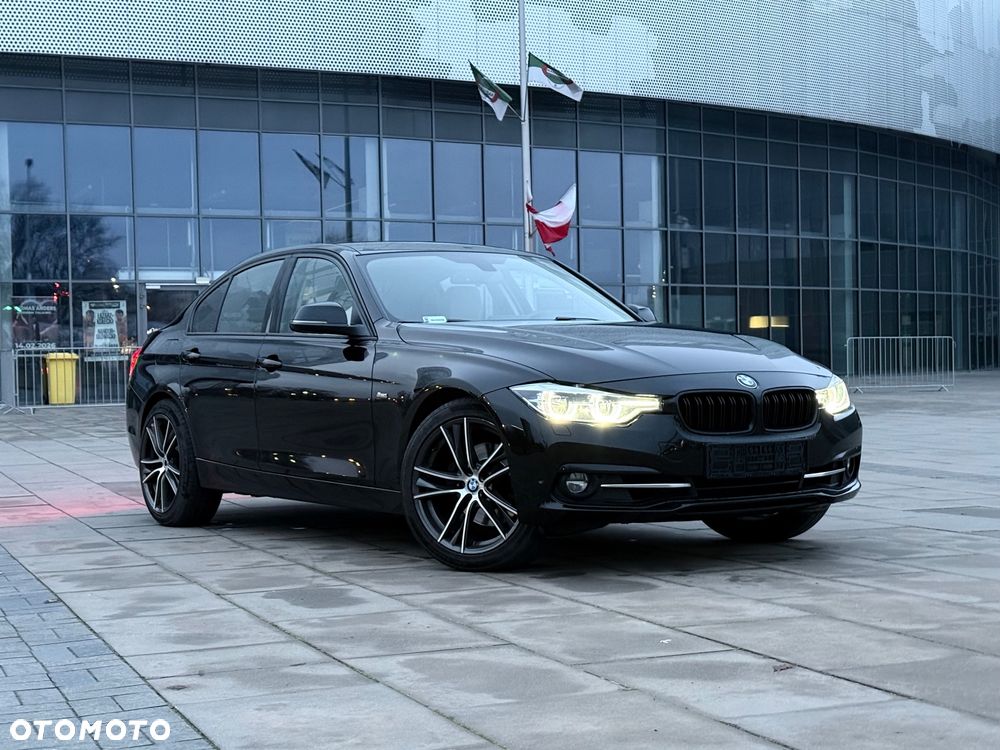 BMW Seria 3 330i GPF Sport Line - 2