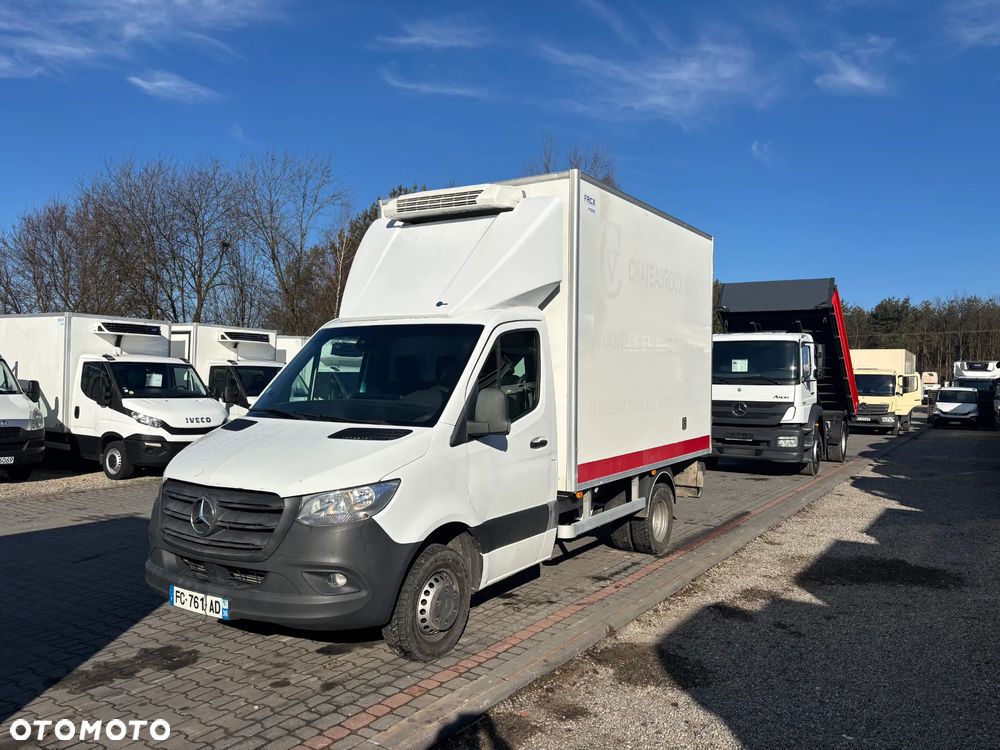 Mercedes-Benz 516,516,,519 CHLODNIA KONTENER PODWOZIE DO ZABUDOWY - 2