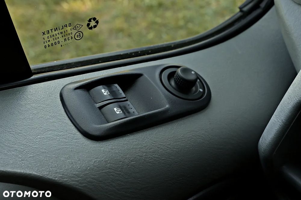 Renault Trafic - 36