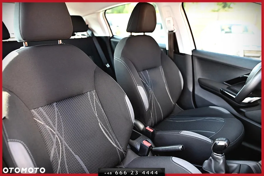 Peugeot 208 1.2 VTi Style - 16