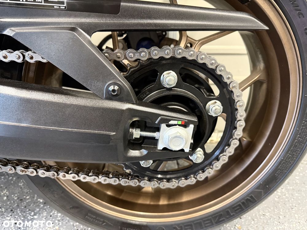 Honda CB - 15