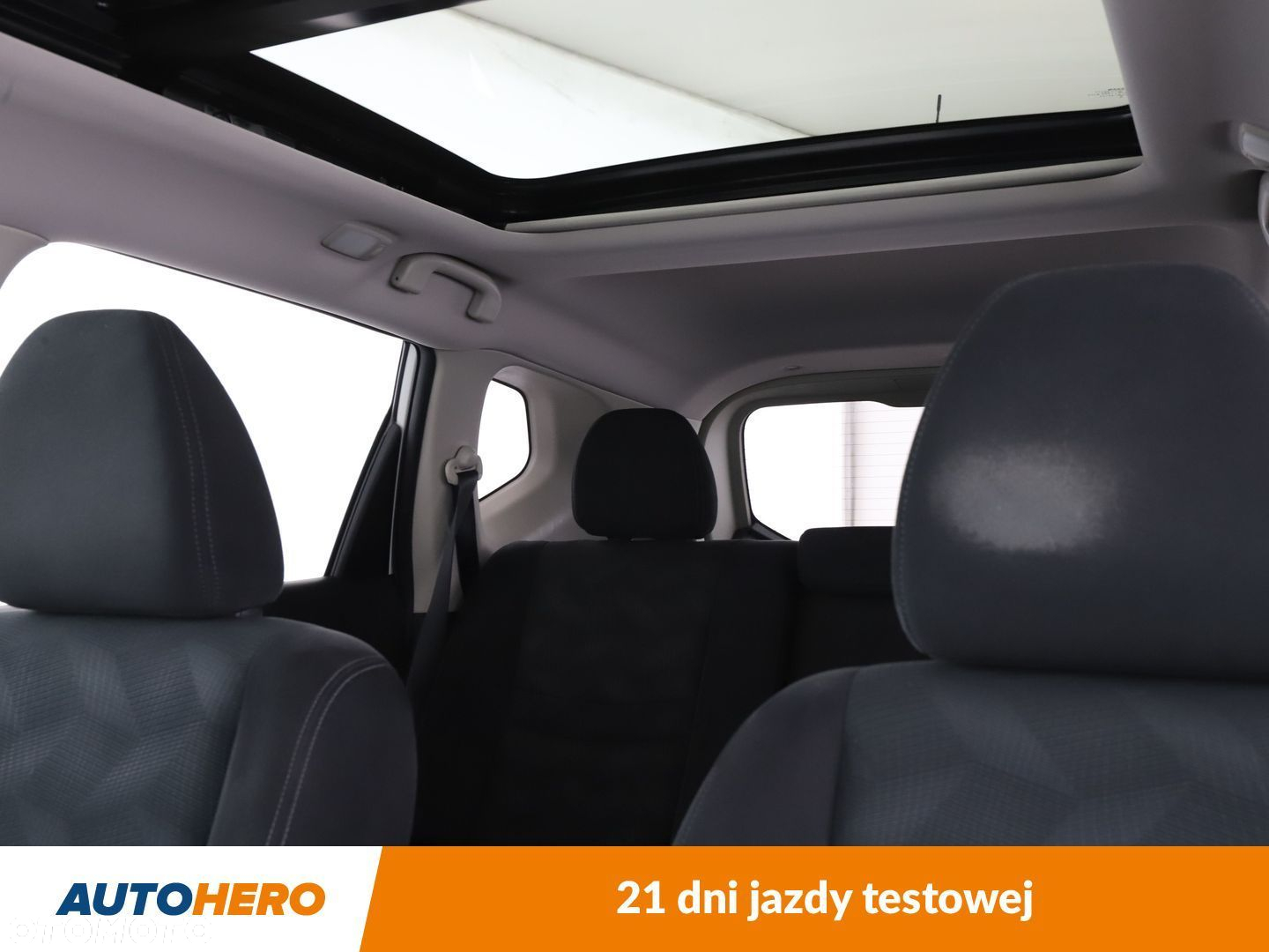 Nissan X-Trail 1.6 DCi N-Connecta 2WD EU6 - 38