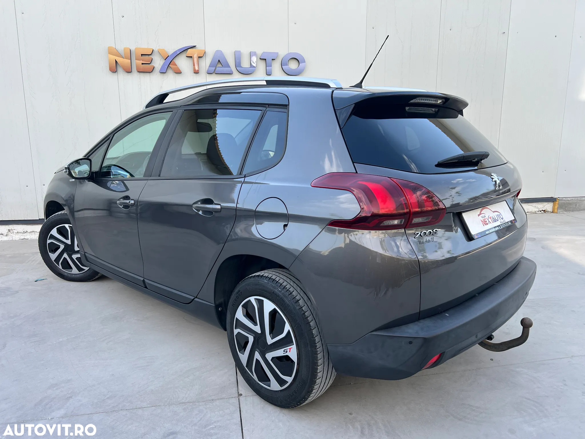 Peugeot 2008 PureTech 110 GPF Stop&Start EAT6 Style - 4