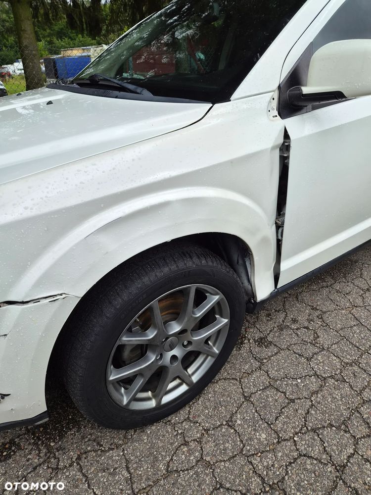 Dodge Journey - 8