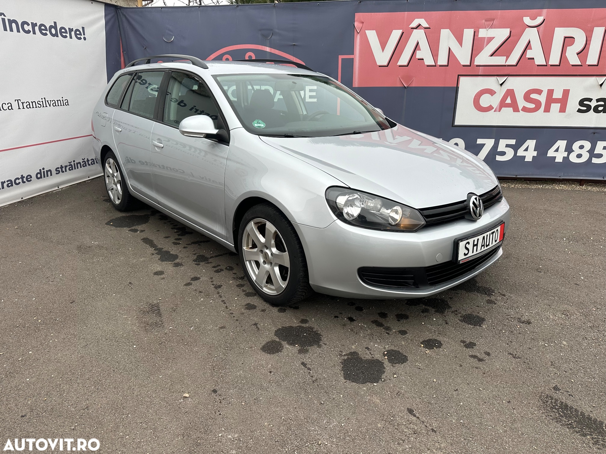 Volkswagen Golf 1.6 TDI BlueMotion Technology DPF Highline - 3