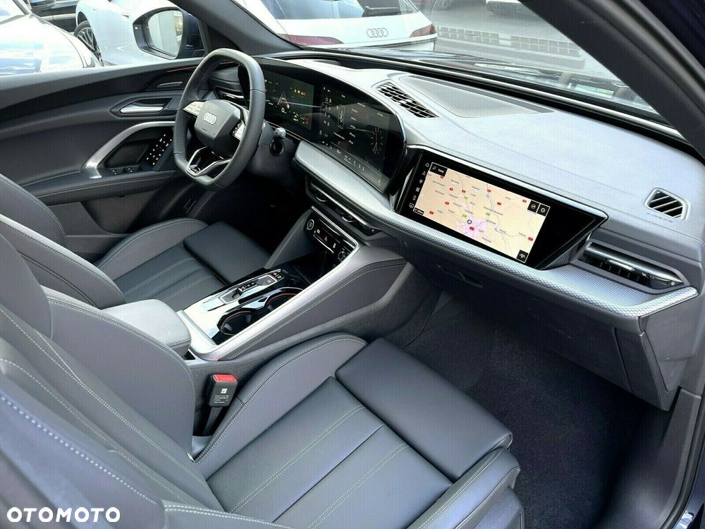 Audi Q5 Sportback - 31