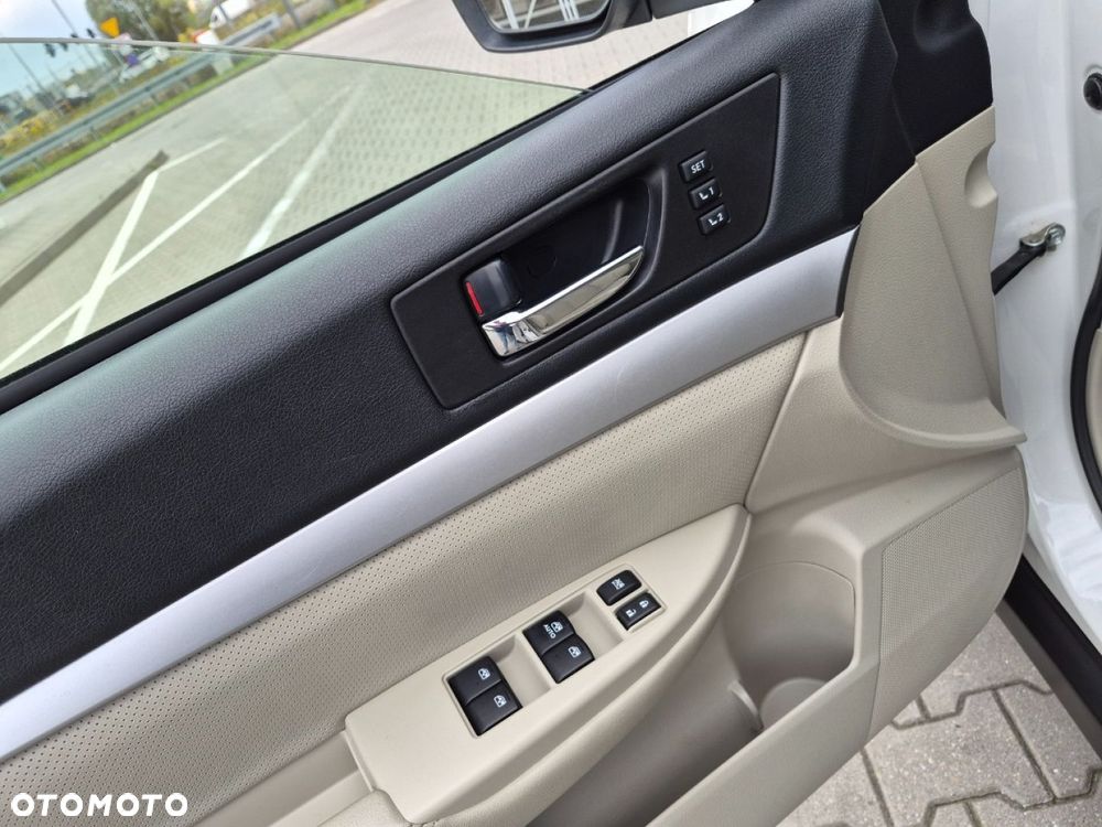 Subaru Outback - 28