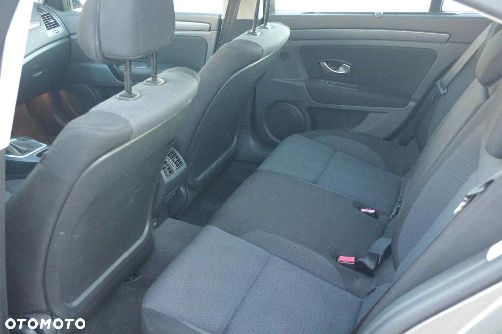 Renault Laguna 1.6 Authentique - 7