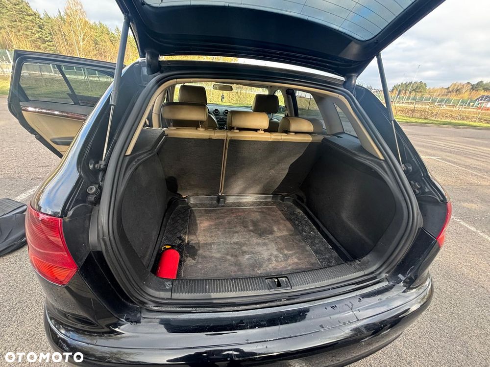 Audi A3 Sportback 2.0 TDI DPF Ambition - 9