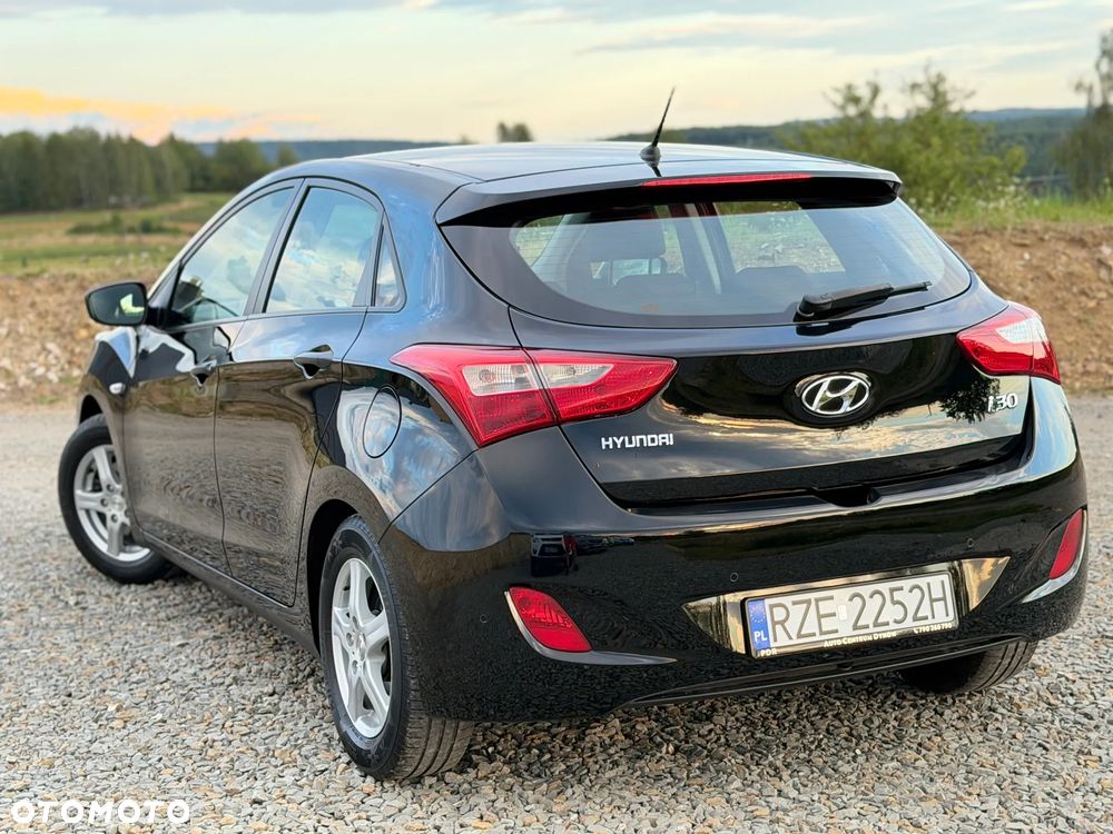 Hyundai i30 1.4 Classic + - 20