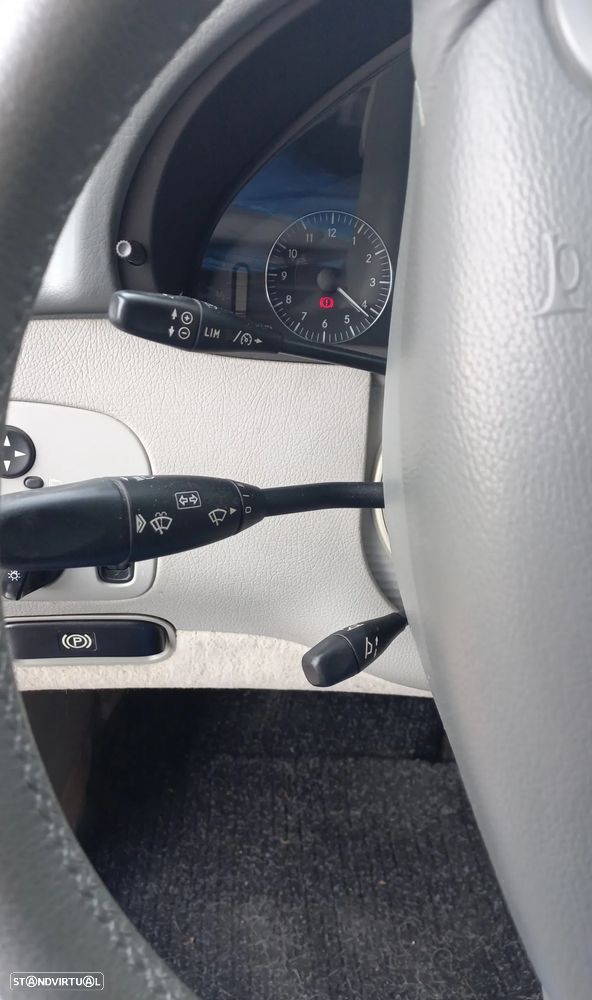 Mercedes-Benz CLK 200 K Avantgarde Aut. - 12