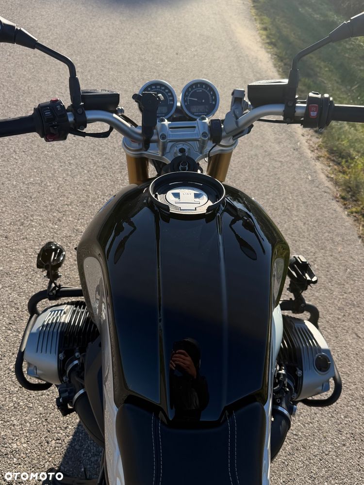 BMW R - 8