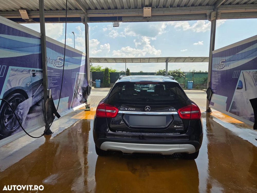 Mercedes-Benz GLA 200 CDI 4MATIC Aut. - 10