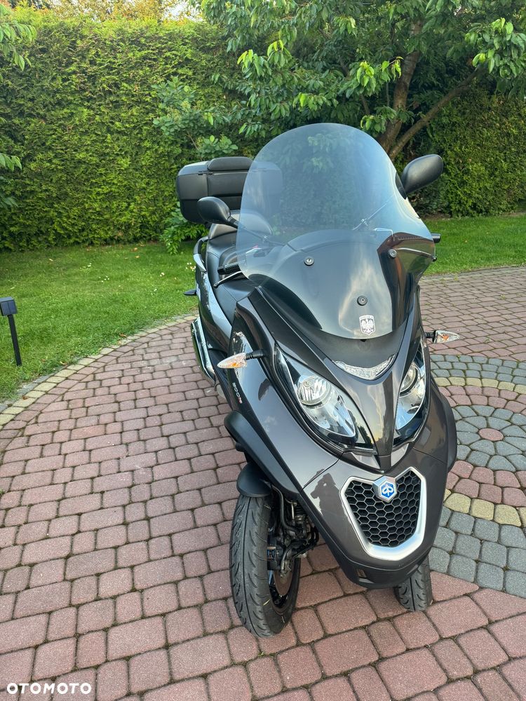 Piaggio MP-3 - 6