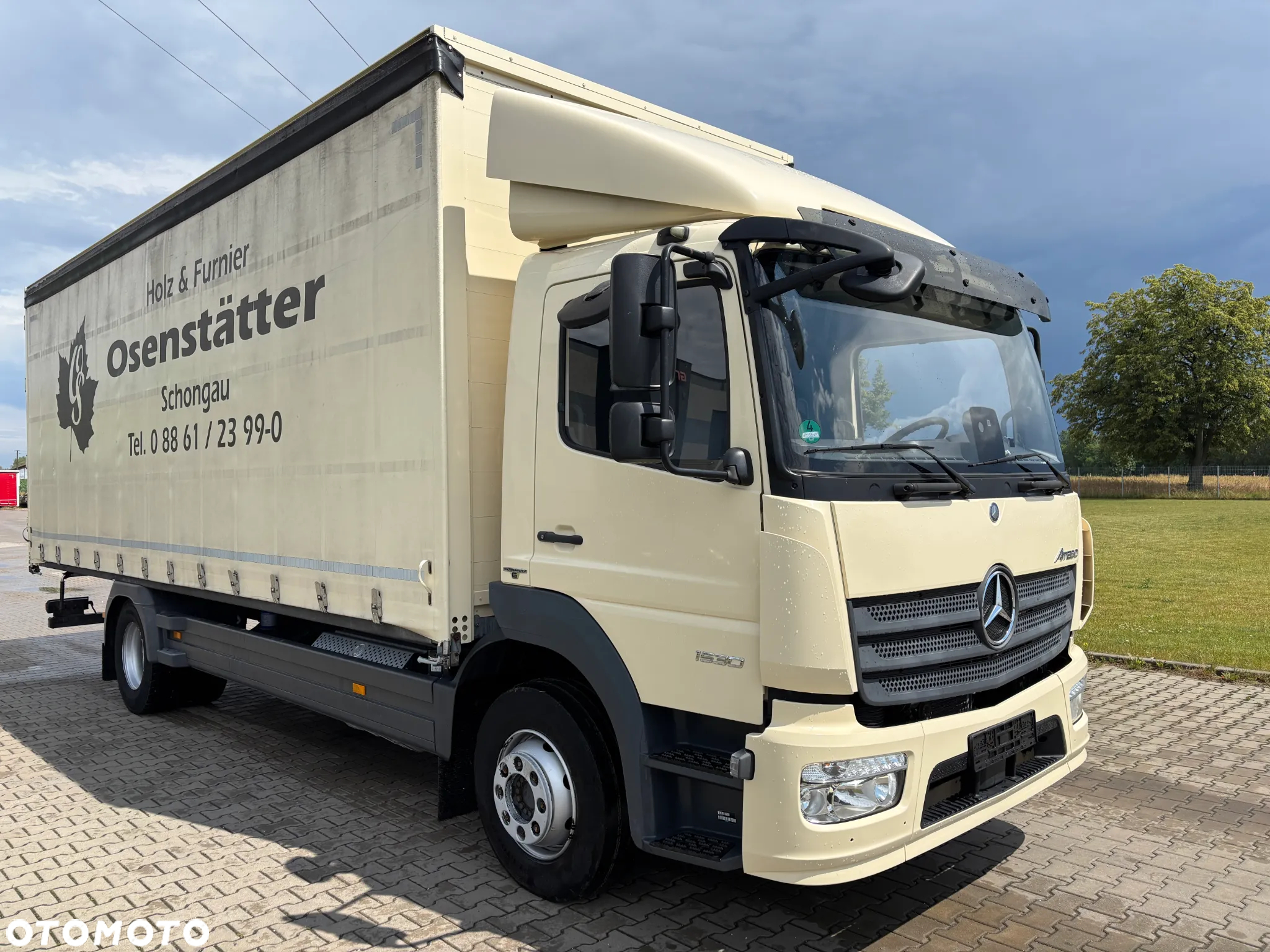 Mercedes-Benz ATEGO 1530 15 T DMC , firanka , możliwość windy, z Niemiec, klimatyzacja - 4