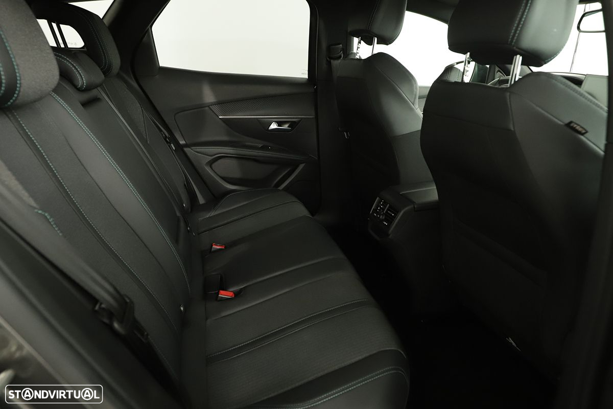 Peugeot 3008 1.2 PureTech Allure Pack - 23