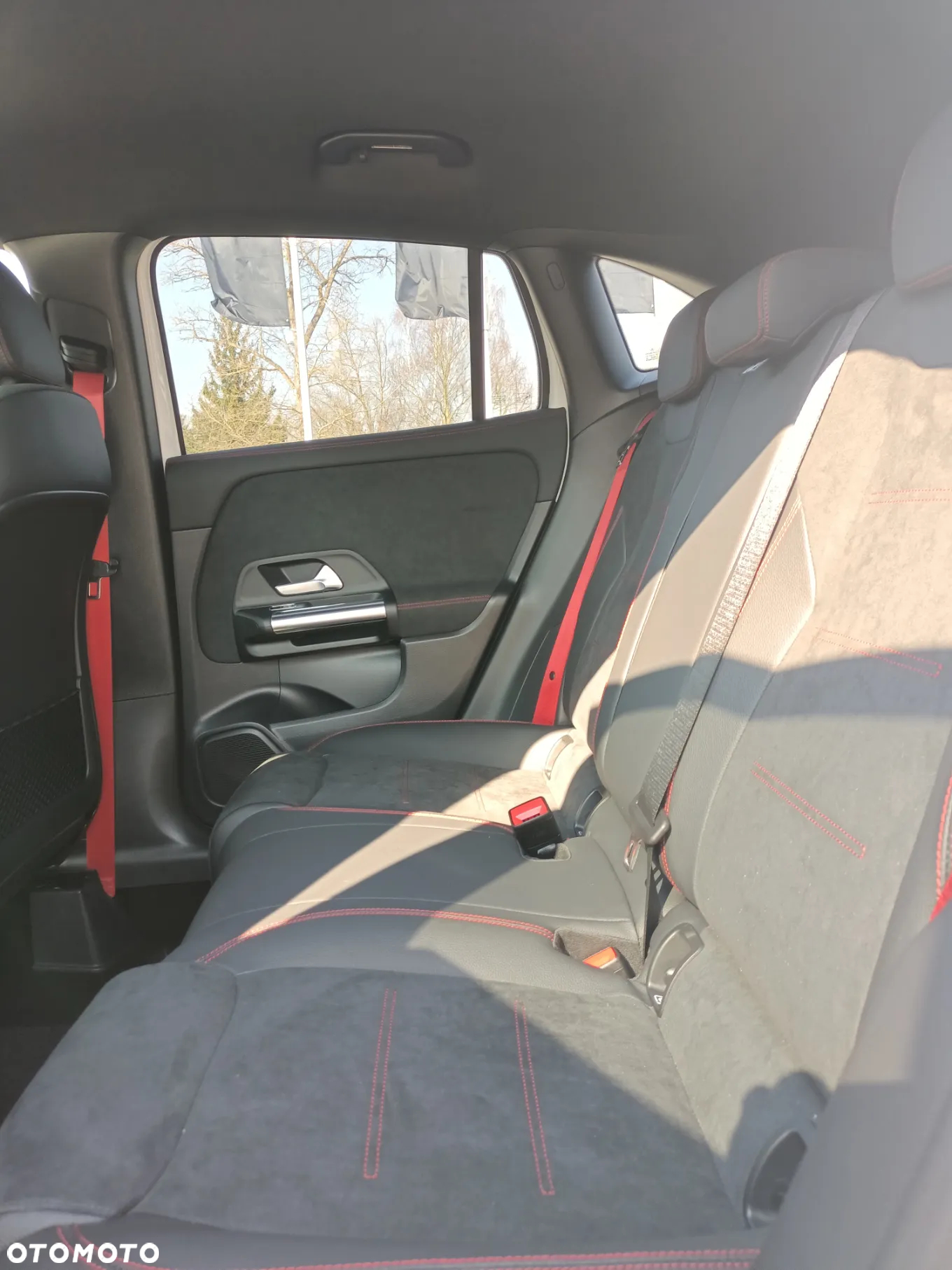 Mercedes-Benz GLA AMG 35 4-Matic - 16