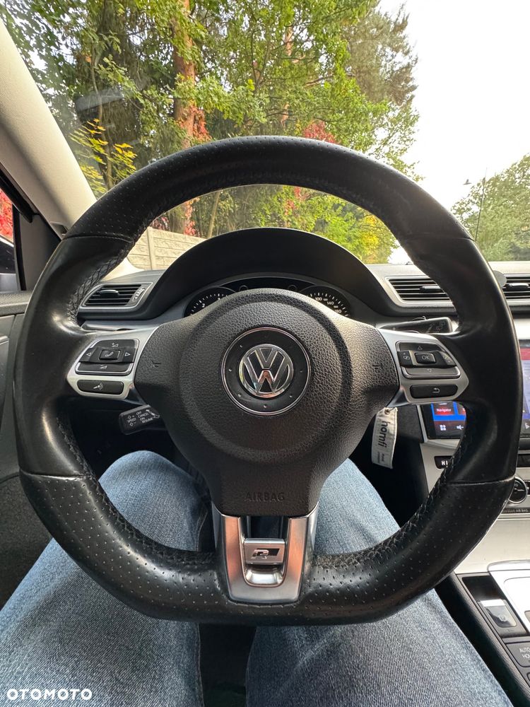 Volkswagen Passat - 19