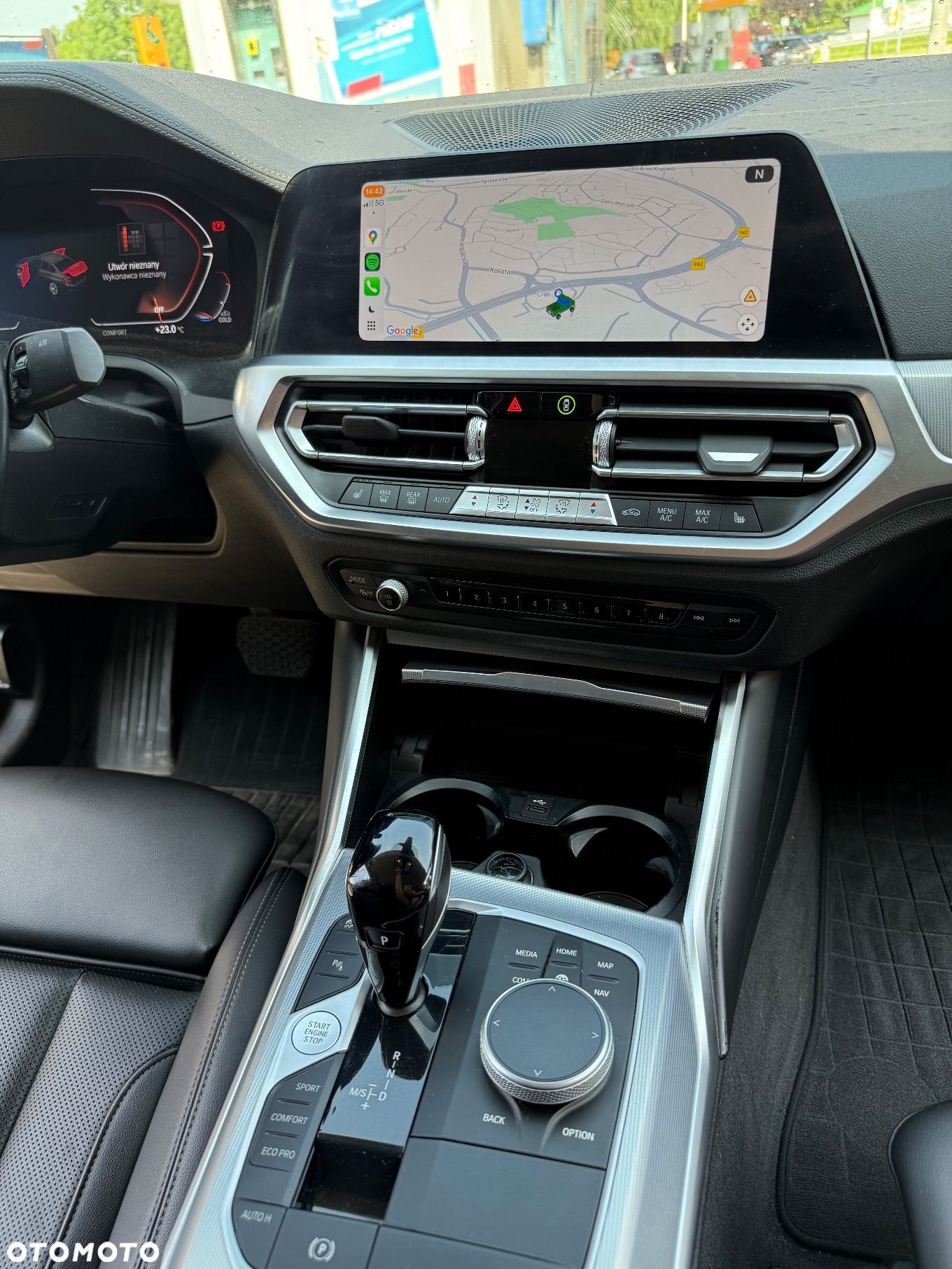 BMW Seria 3 318d Luxury Line - 13
