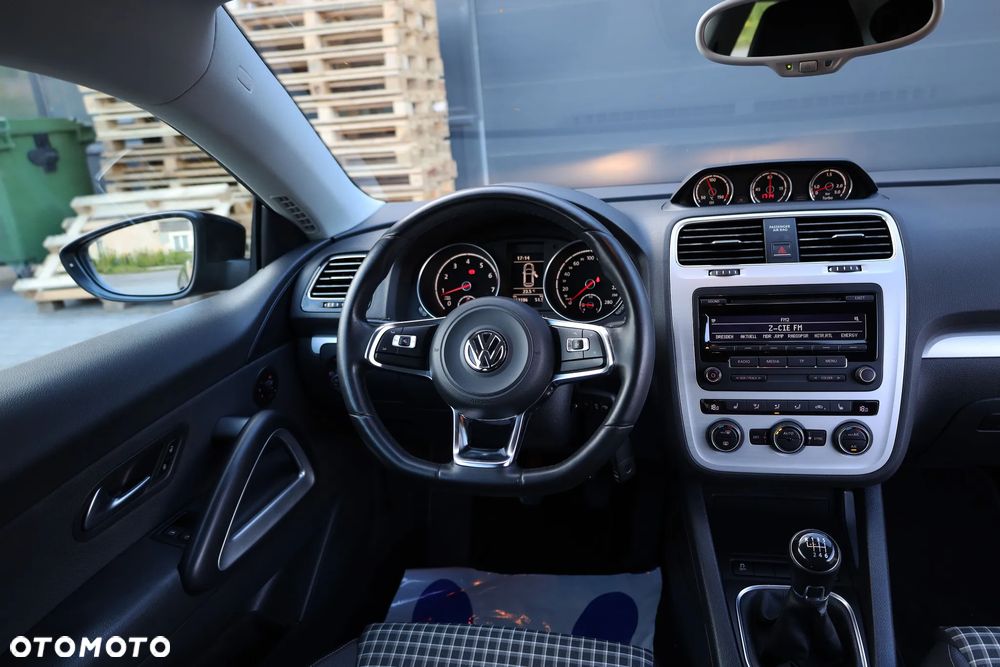 Volkswagen Scirocco 1.4 TSI BMT Perfectline - 18