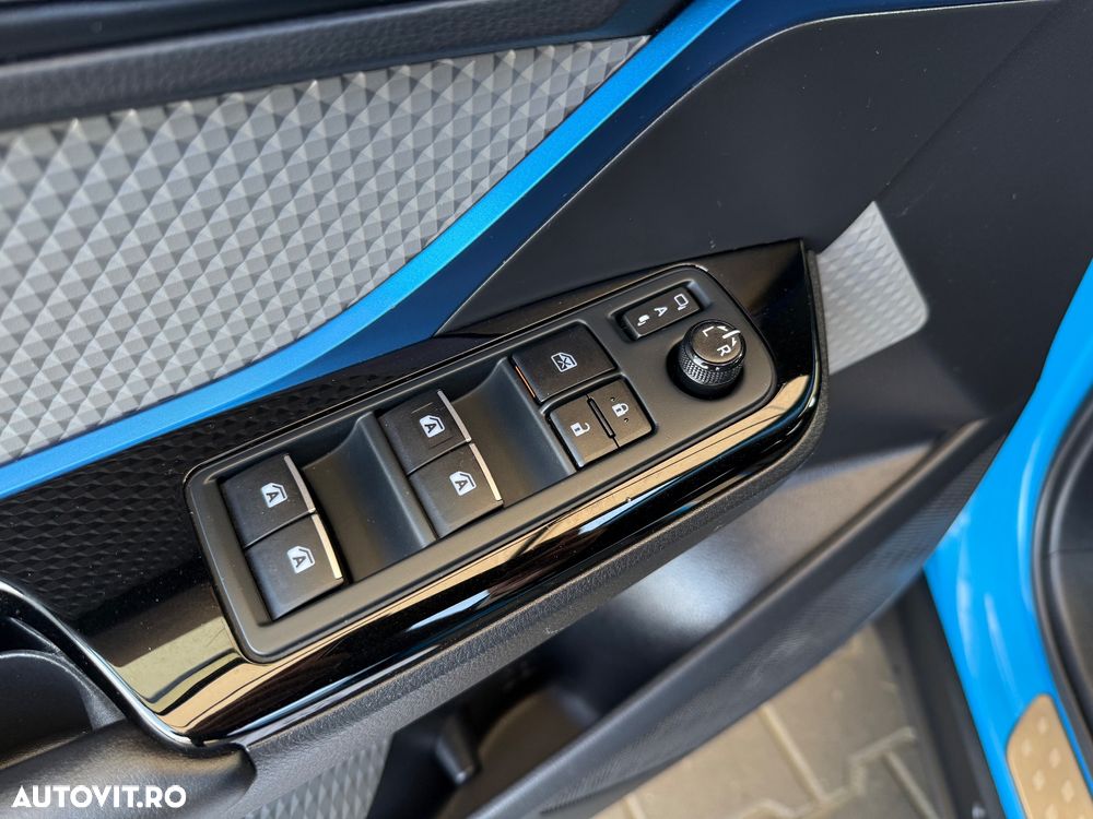 Toyota C-HR Hybrid Business-Edition - 11