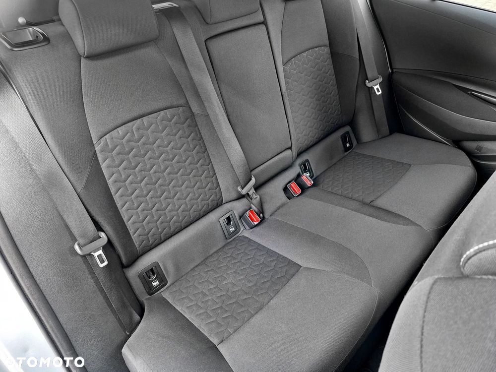 Toyota Corolla 2.0 Hybrid Executive - 22