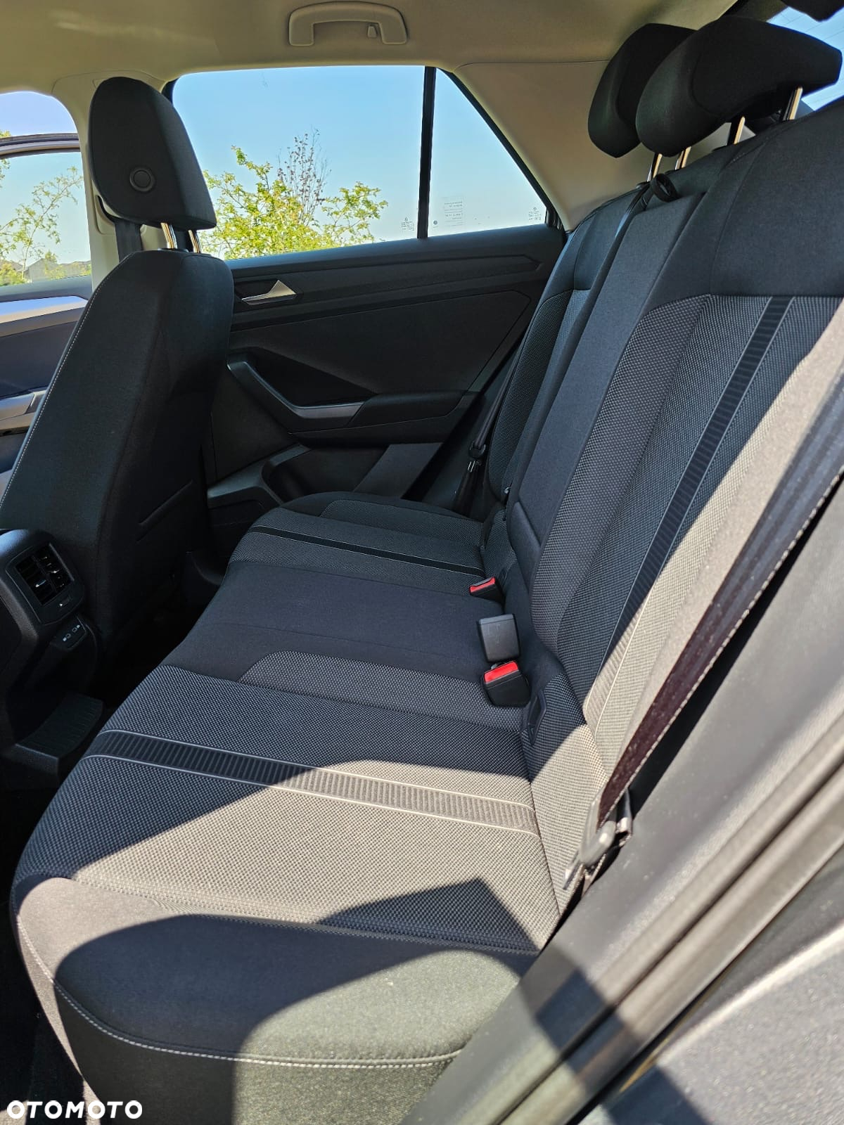 Volkswagen T-Roc 1.5 TSI Life DSG - 8