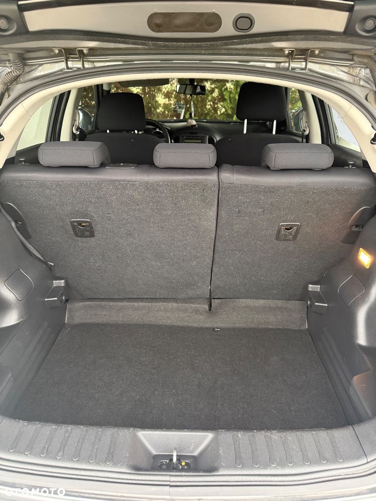 Nissan Juke 1.6 Visia Plus - 16