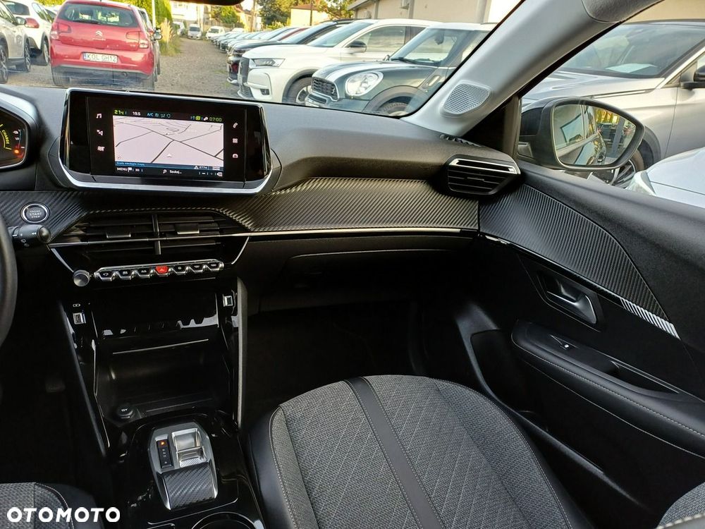 Peugeot 208 Elektromotor 136 Allure - 23