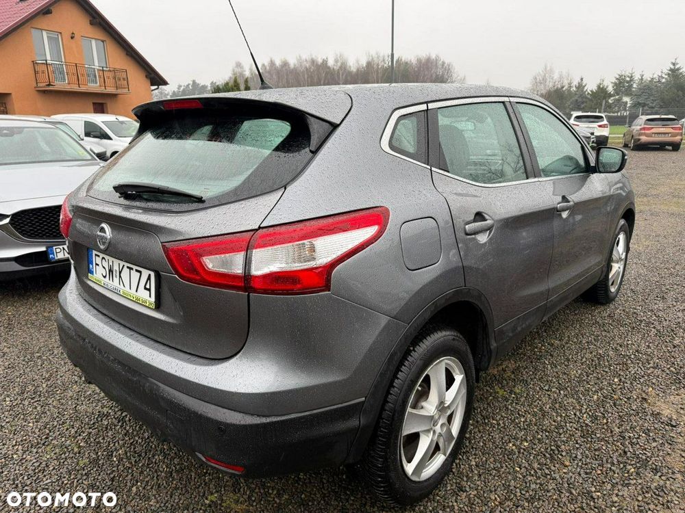 Nissan Qashqai - 4